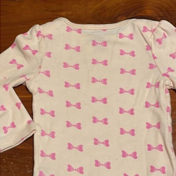NWOT 6-9 month Cat & Jack long sleeve pink w/pink bow graphics body suit/onesie - Picture 9 of 16